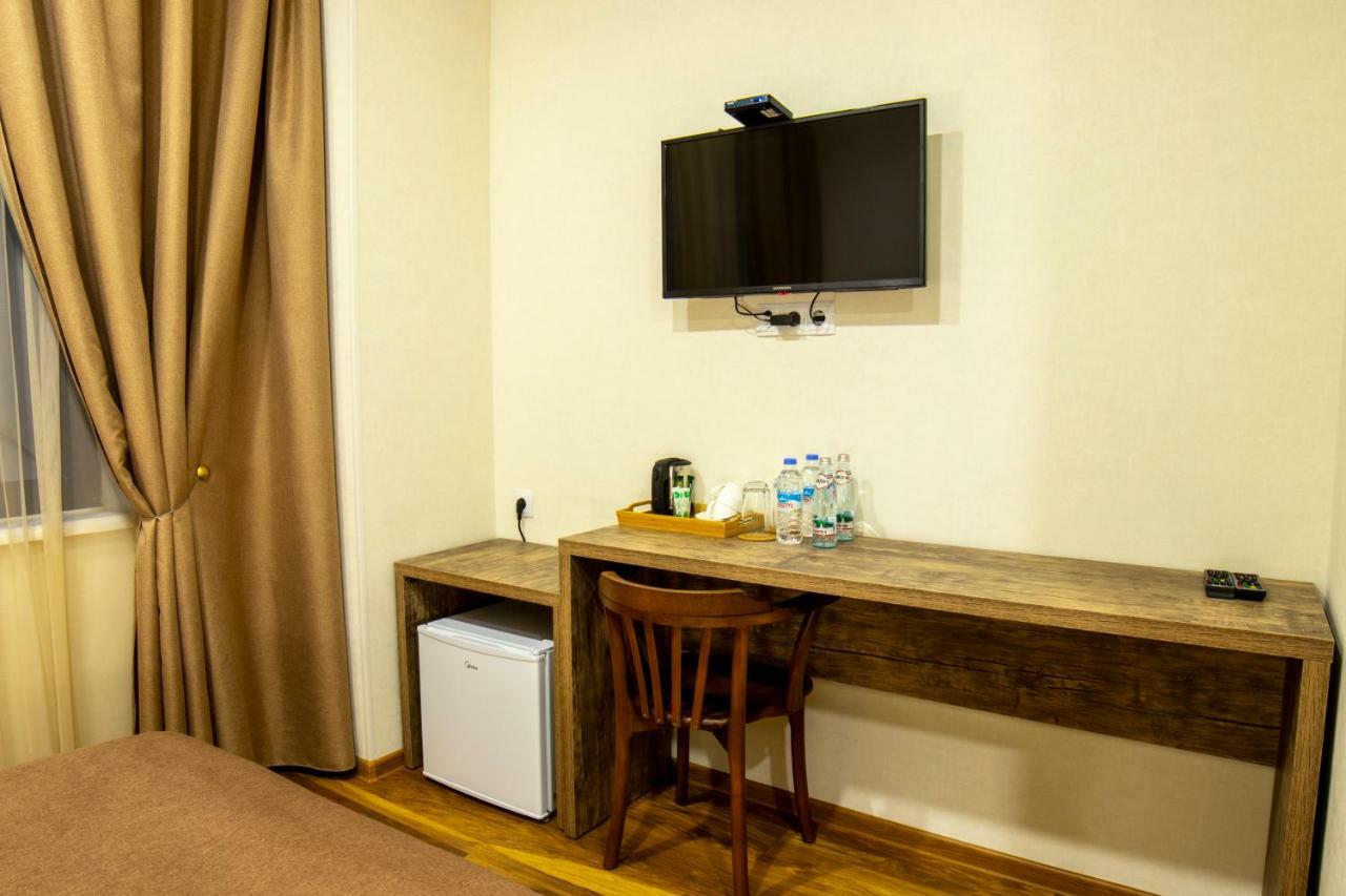 Irmisa Hotel Tbiliszi Kültér fotó